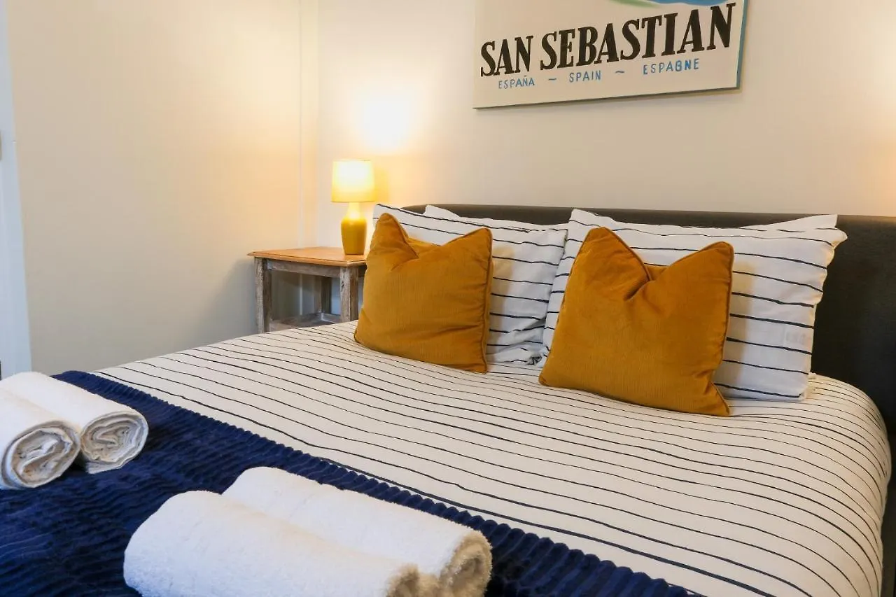 Spacious Apartment - Double And Sofa Bed - Wonderful Pavilion Views Brighton United Kingdom